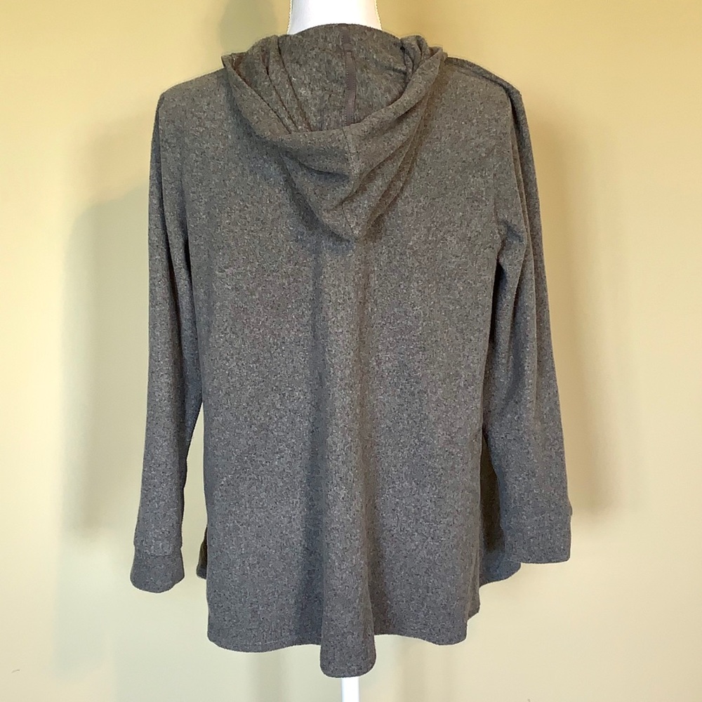 🌿 Cuddl Duds Cardigan 🌿 - Picture 3 of 4